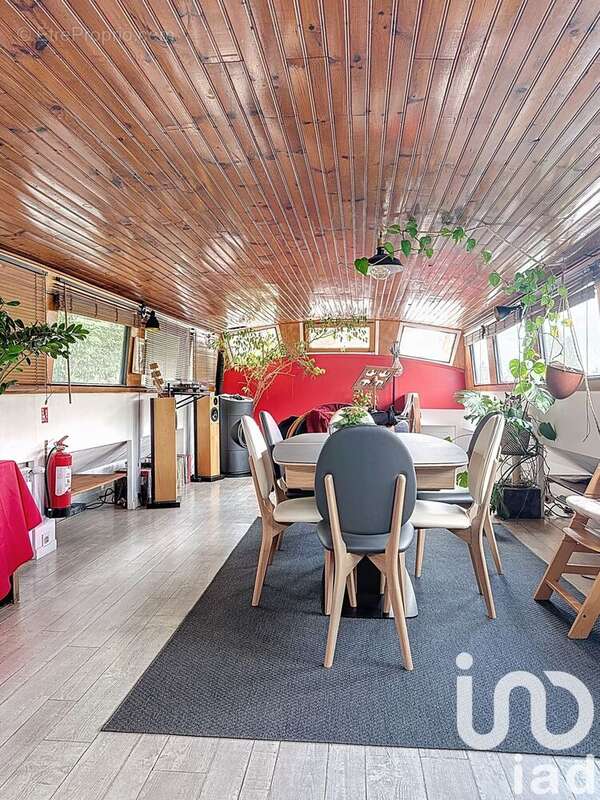 Photo 2 - Maison à SAINT-MAUR-DES-FOSSES