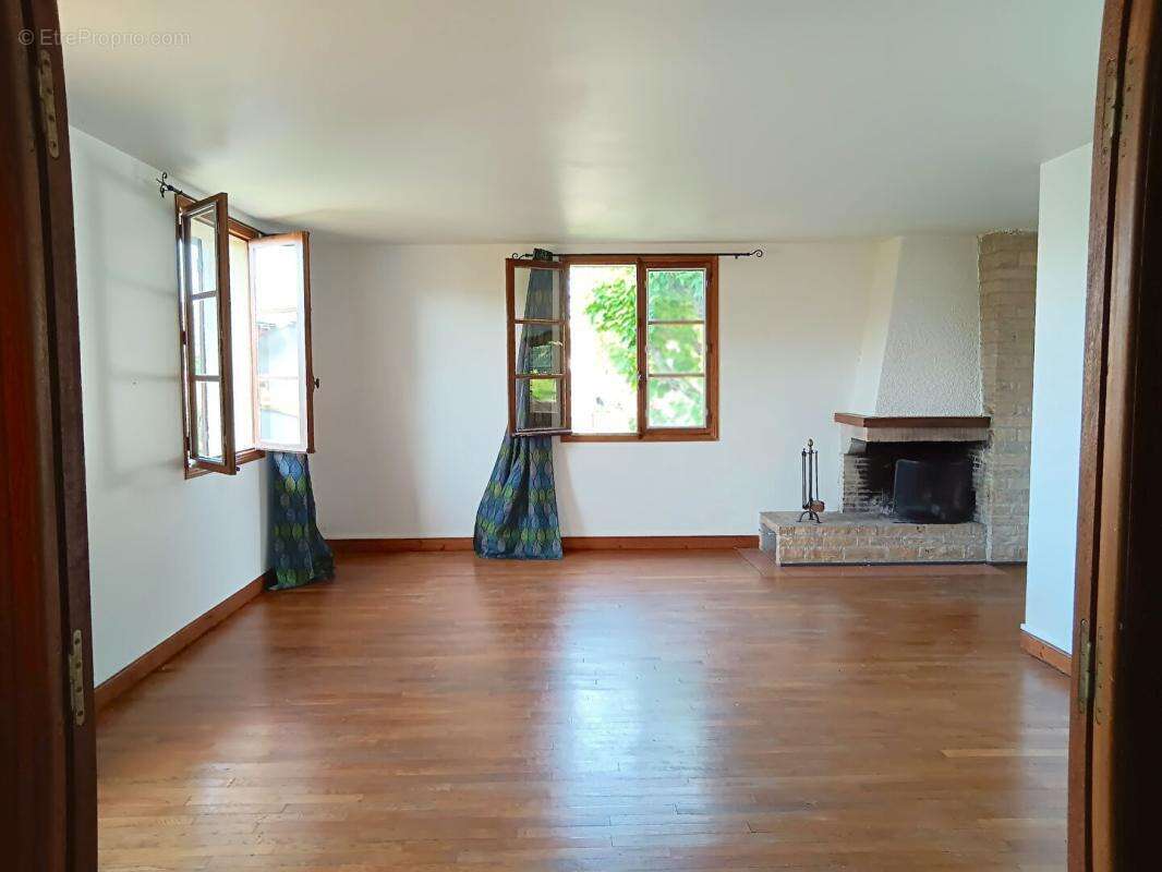 Cahors 46000 Cabessut, maison 170 m2, 4 chambres avec terrasse et jardin - photo 2