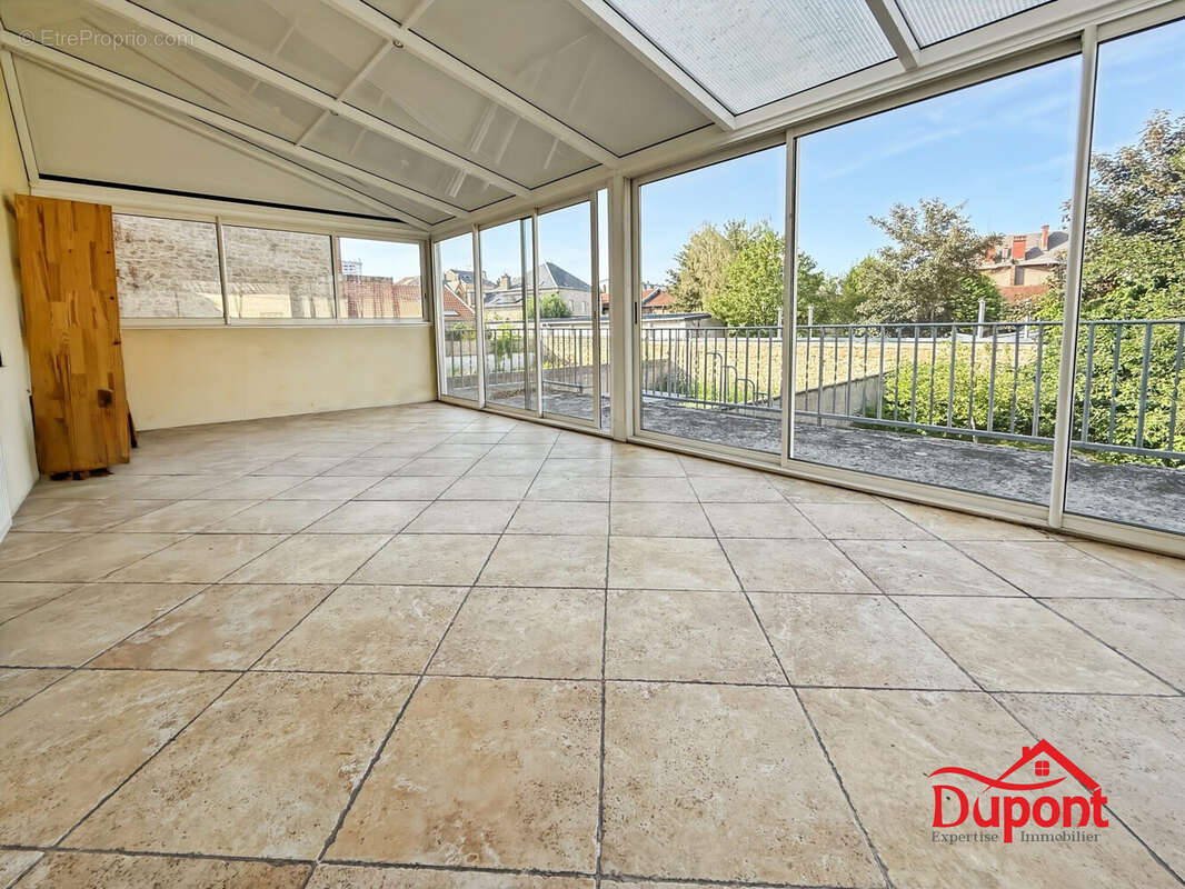 Maison 250 m² à Charleville-Mezieres  - photo 4