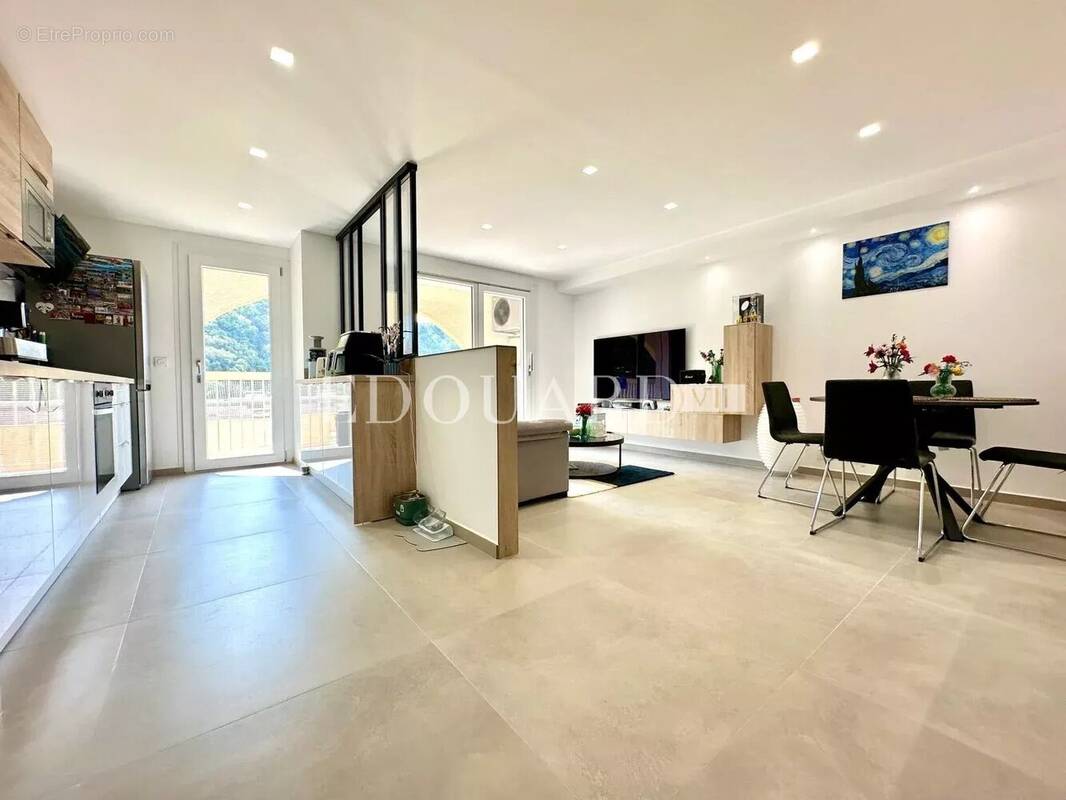 Appartement à MENTON