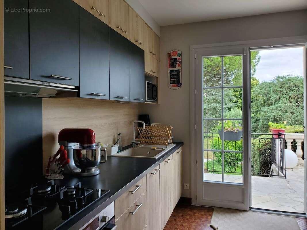 Maison à CHAMPNIERS