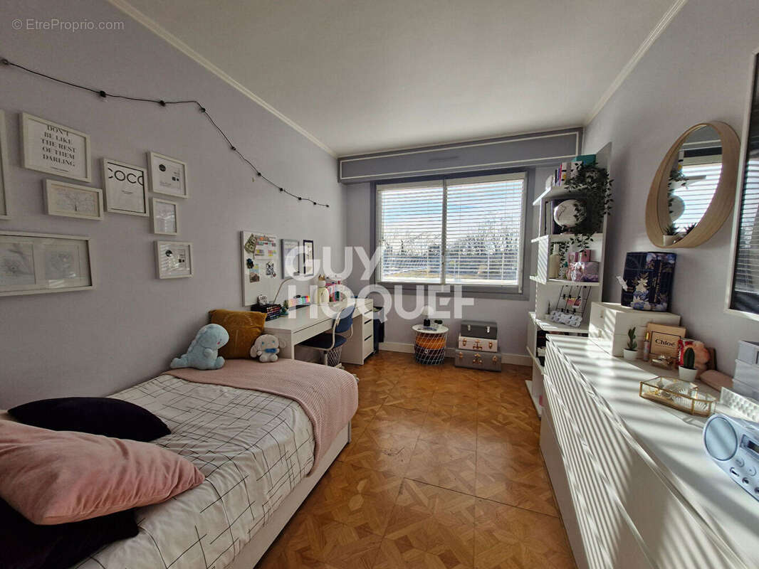 Appartement à NOGENT-SUR-MARNE