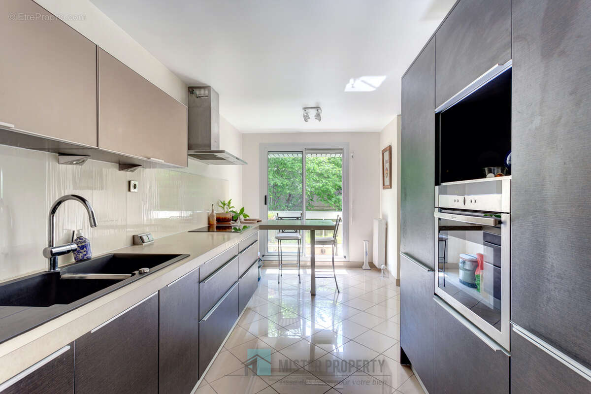 Appartement à BOUGIVAL