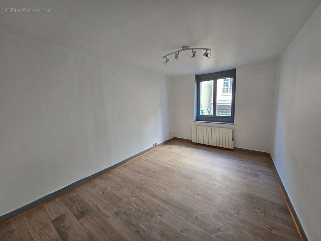 Maison à NONANCOURT