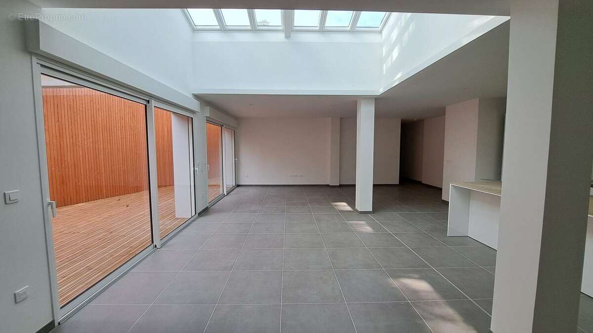 SEJOUR  - Appartement à ABBEVILLE