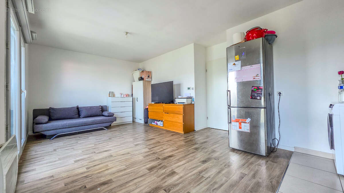 Appartement à SARTROUVILLE