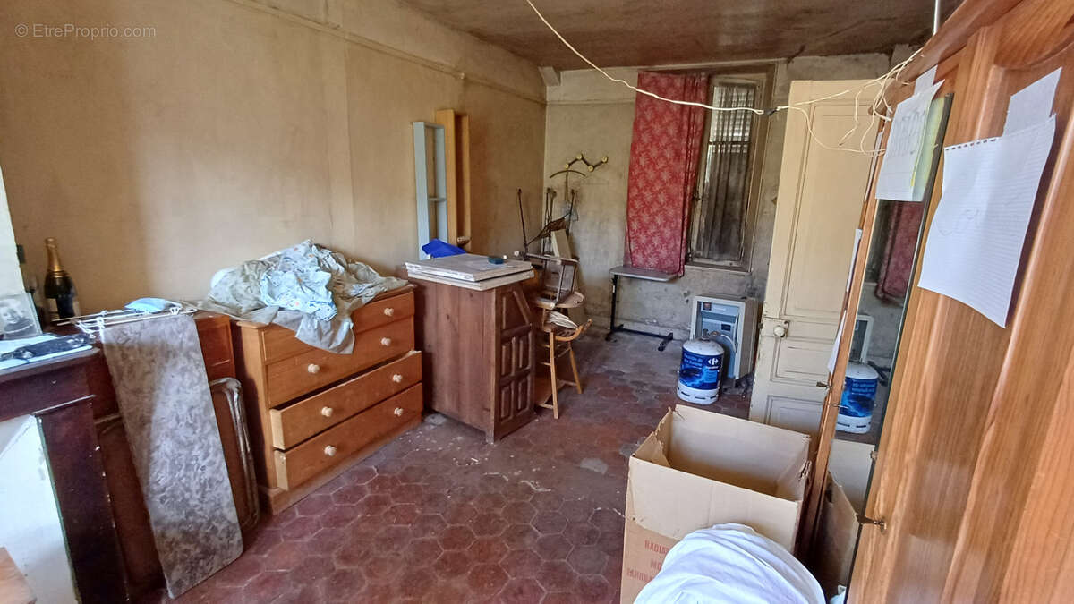 Maison à BAZOCHES-LES-BRAY