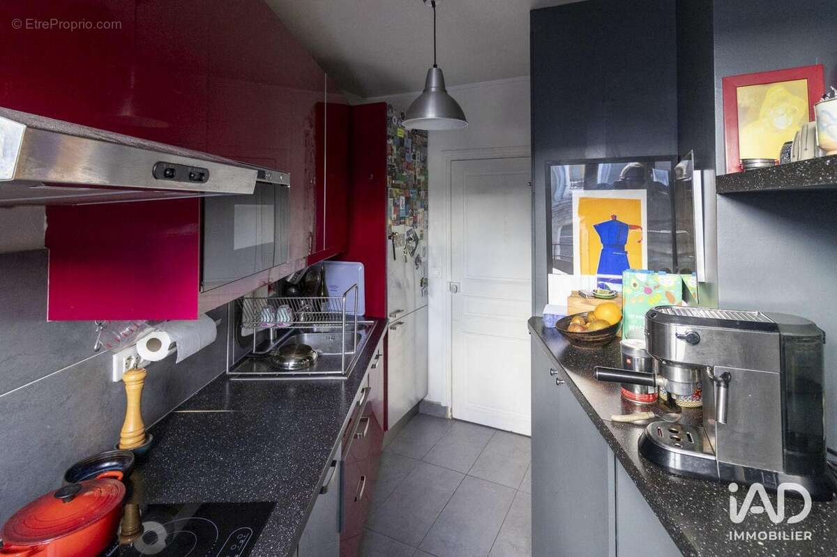 Photo 4 - Appartement à PARIS-18E