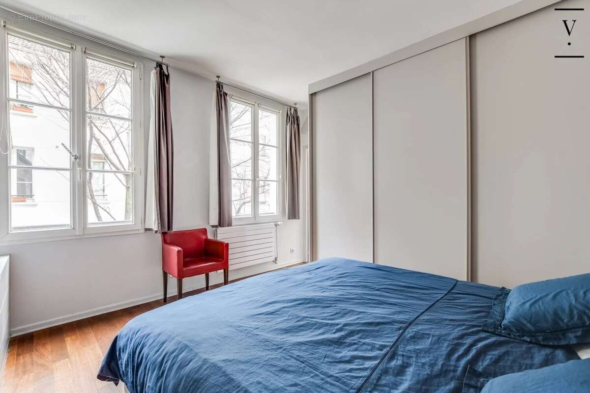 Appartement à PARIS-11E
