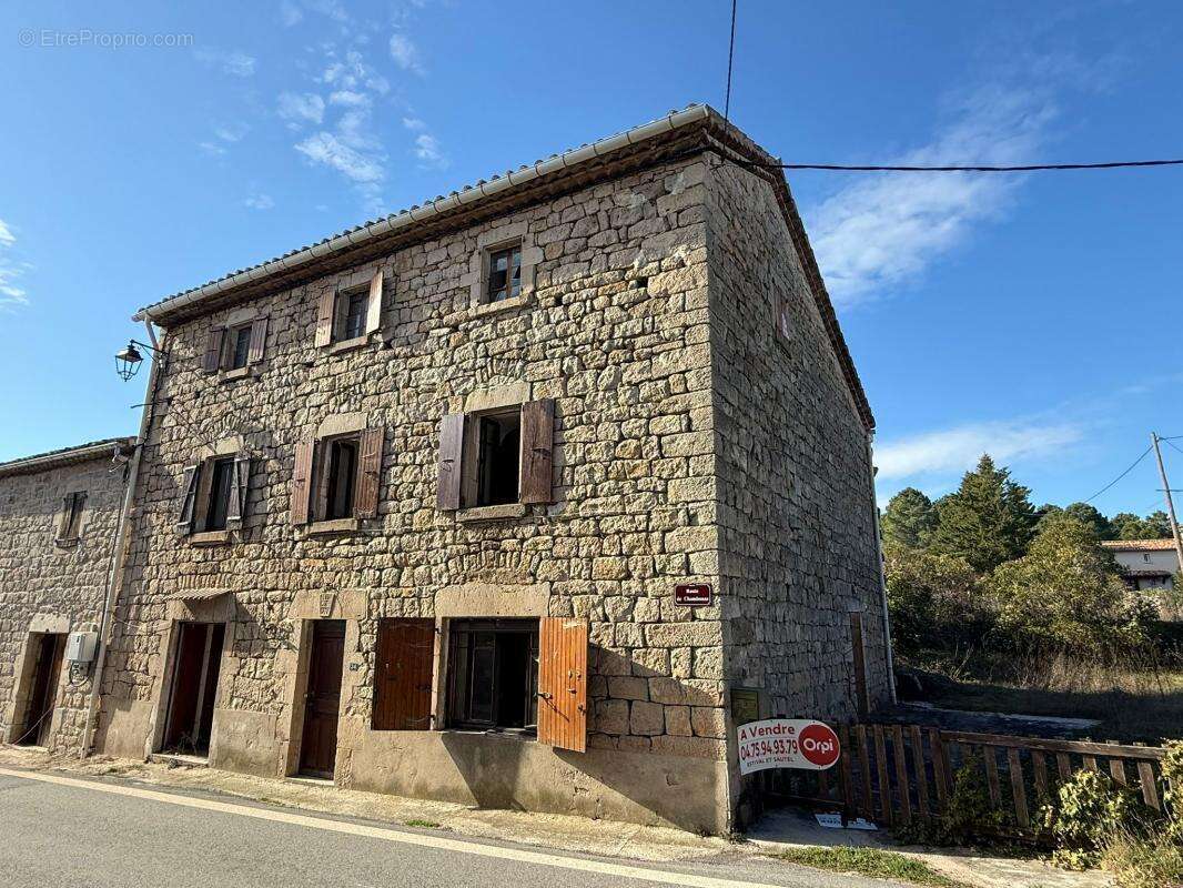 Maison à PAYZAC