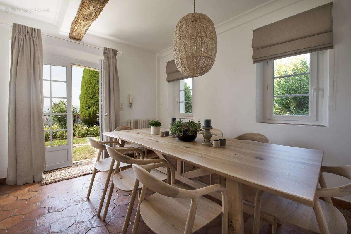 Maison à GRASSE