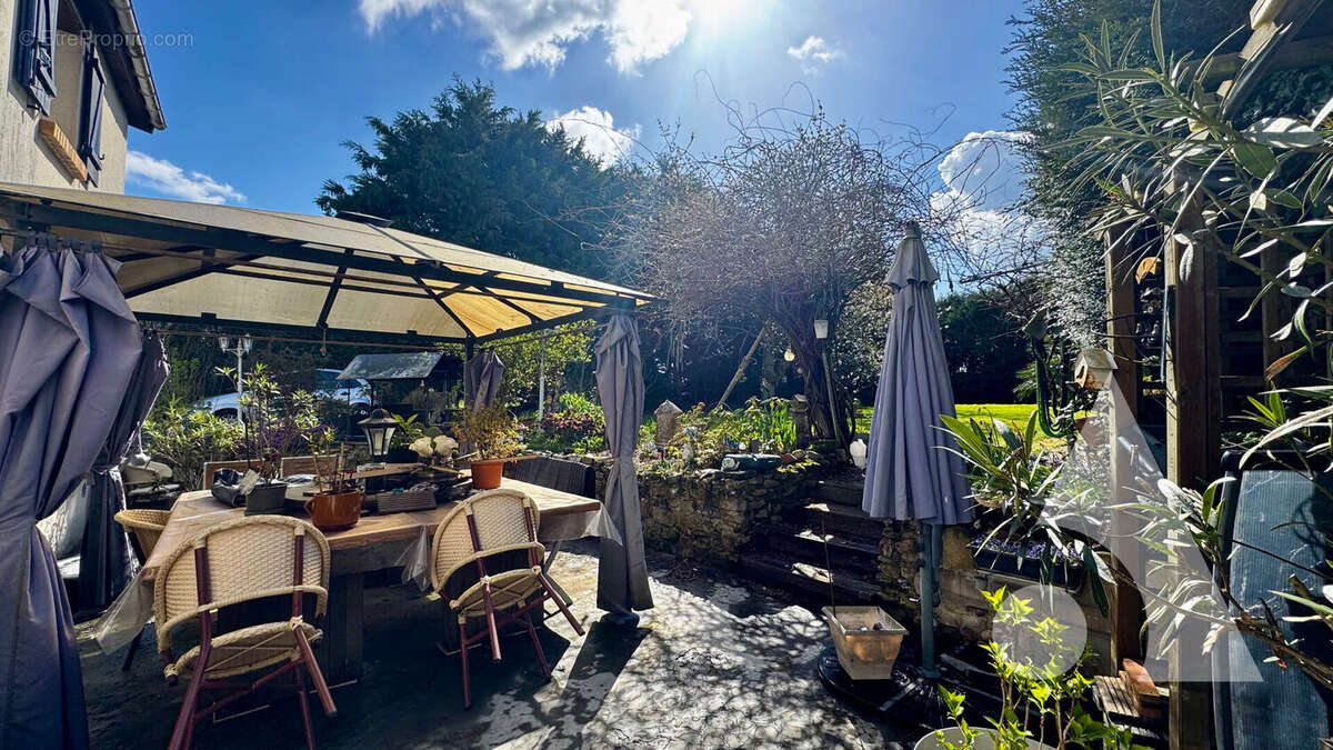 Maison à CREPY-EN-VALOIS