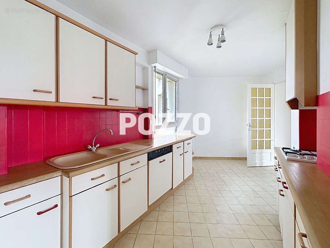 Appartement Granville 3 pièce(s) 77 m2 - Résidence avec ascenseur - proche commerces et plage - photo 6