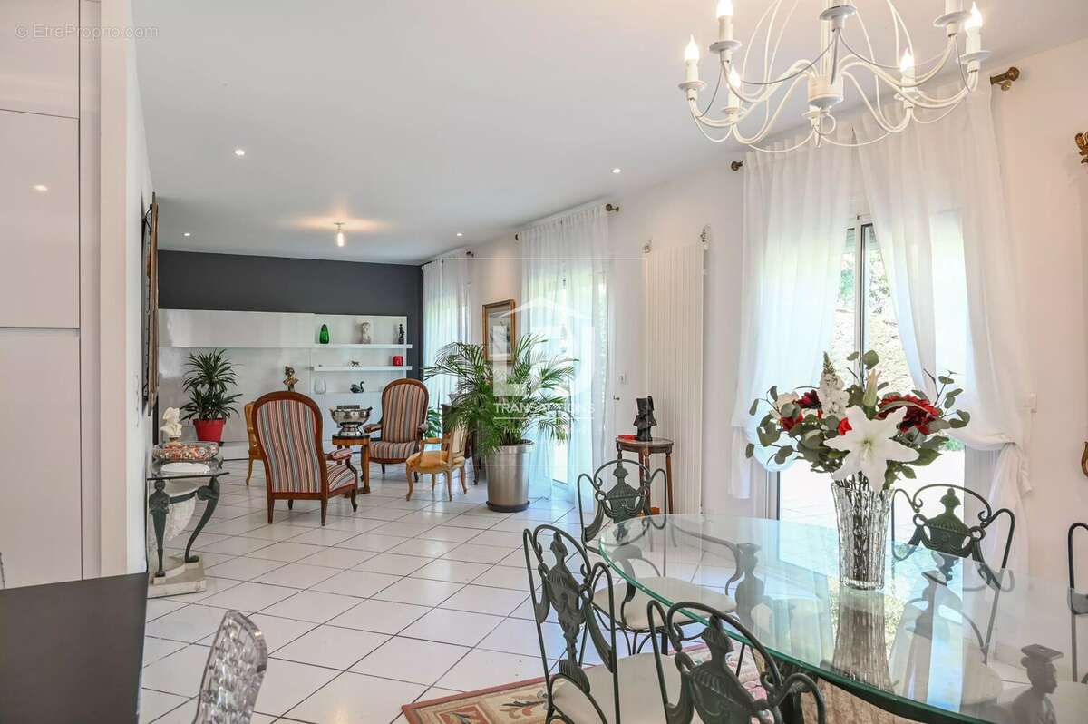 Maison à ROQUES