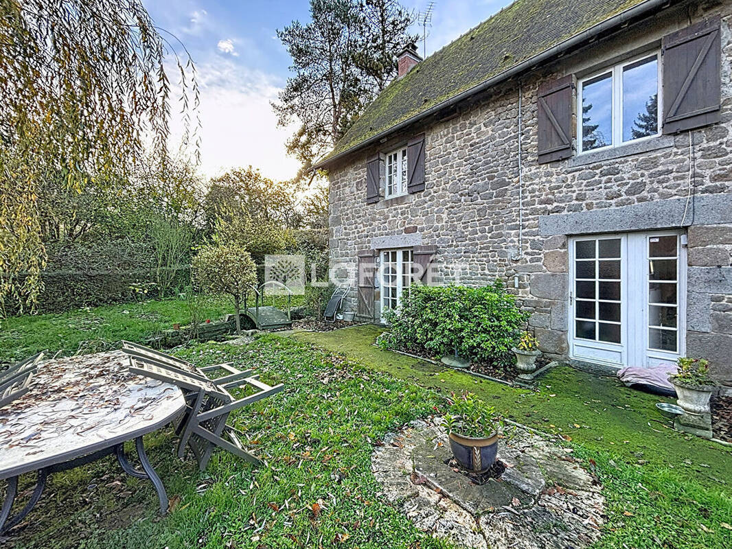 Maison à BELLOU-EN-HOULME