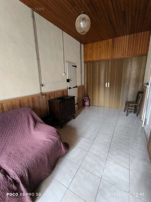 Maison à COUSTOUGE