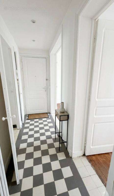 Appartement à ENGHIEN-LES-BAINS