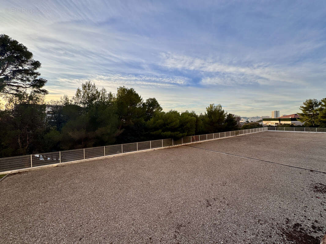 Appartement à MARSEILLE-9E