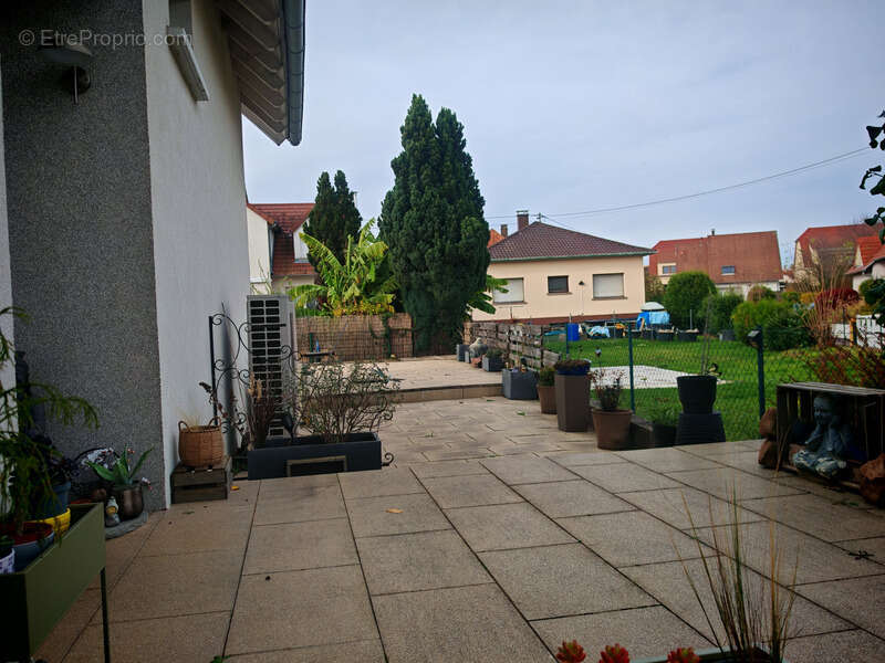 Maison à WEYERSHEIM