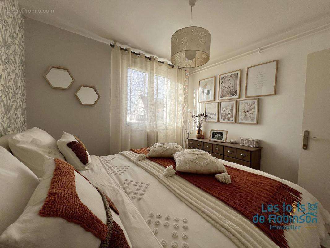 Appartement à LE PLESSIS-ROBINSON