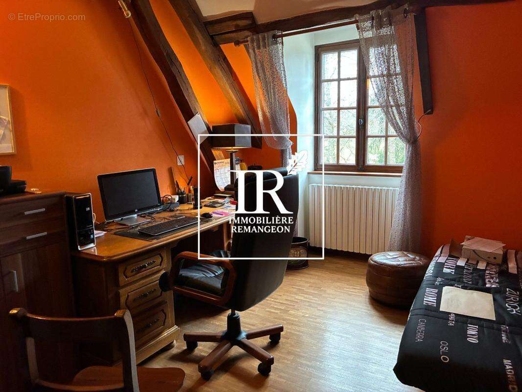 Propriete sur 16ha neuvy sur barangeon - photo 11