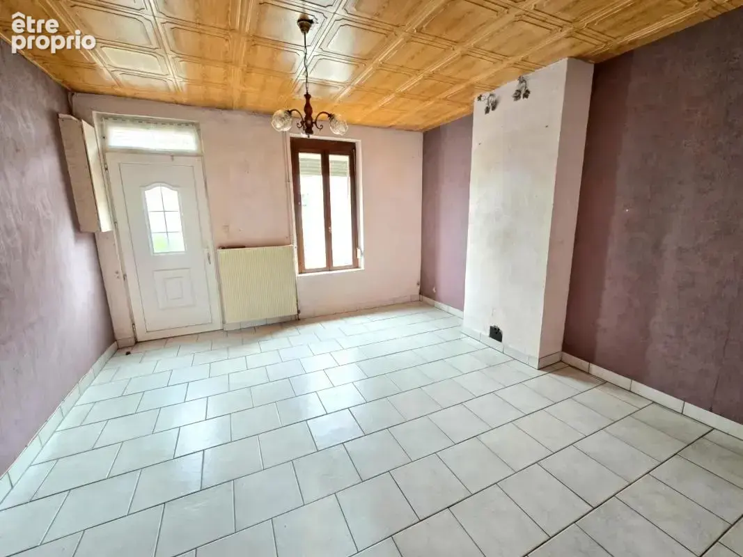 HIRSON (02) -  Vente maison avec 2 chambres , avec terrasse et jardin  - photo 4