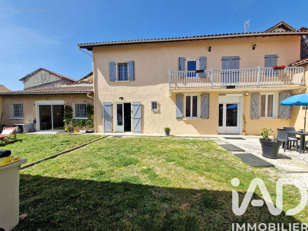 Photo 1 - Maison à VIC-EN-BIGORRE