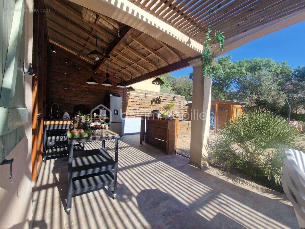 Villa plein  pied avec piscine - photo 11