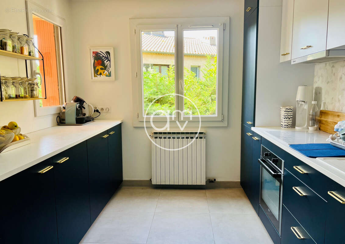 Appartement à HYERES