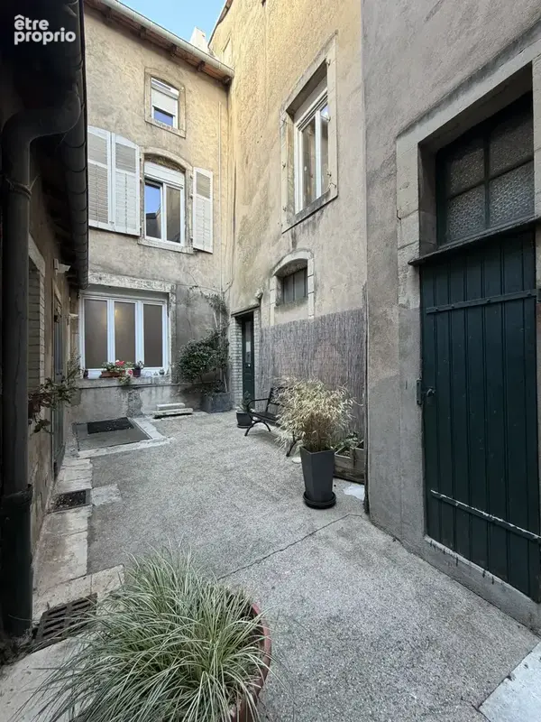Appartement de 205 m2 habitables en plein centre ville - photo 18