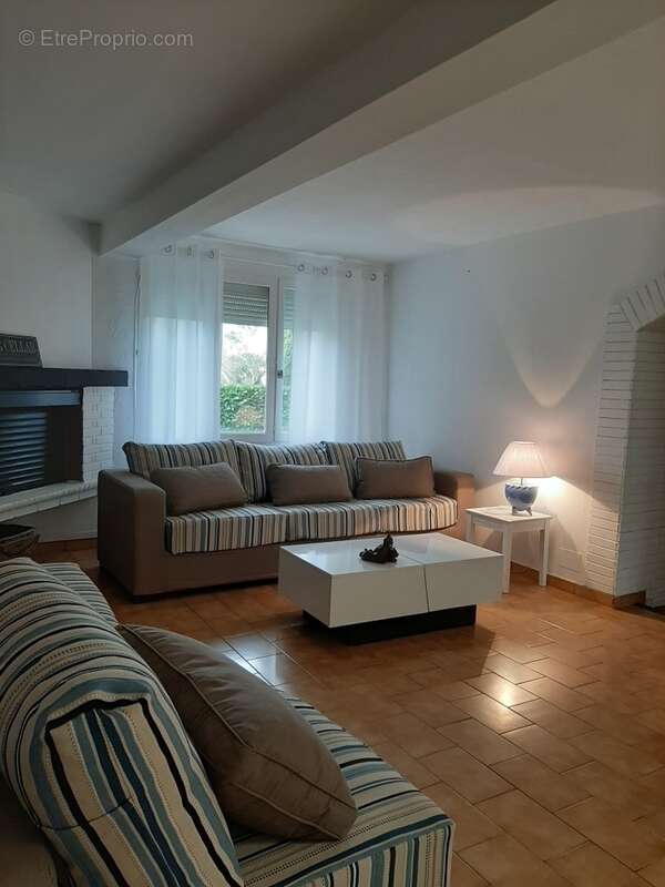 Autre à CASTELNAUDARY