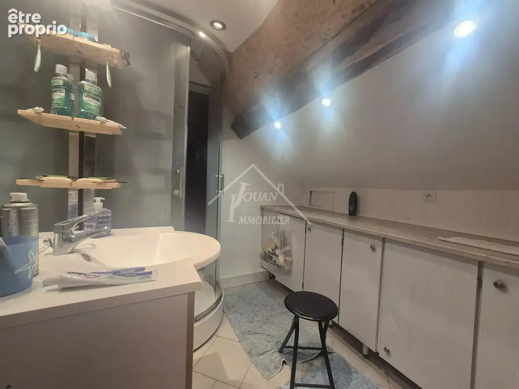 Maison avec garage et jardin - photo 8