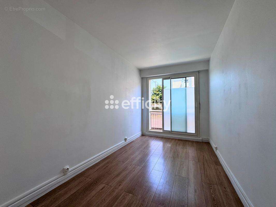 Appartement à RUEIL-MALMAISON