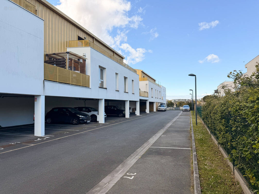 Appartement à VILLENAVE-D'ORNON