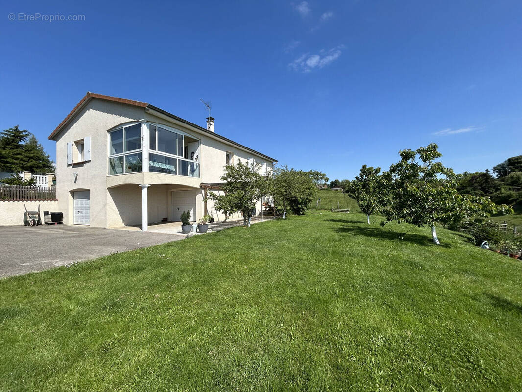 Photo 1 - Maison à NEULISE