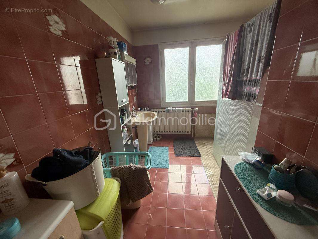 Maison à VIVIER-AU-COURT