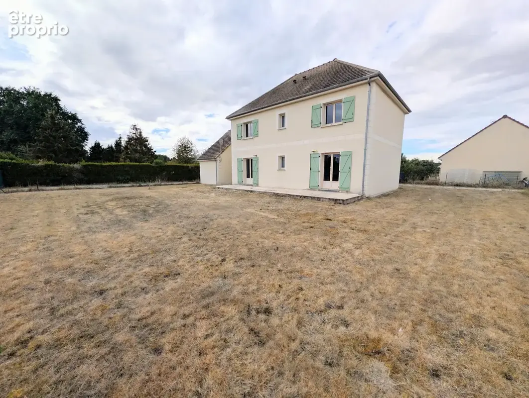 Maison à DROUPT-SAINT-BASLE