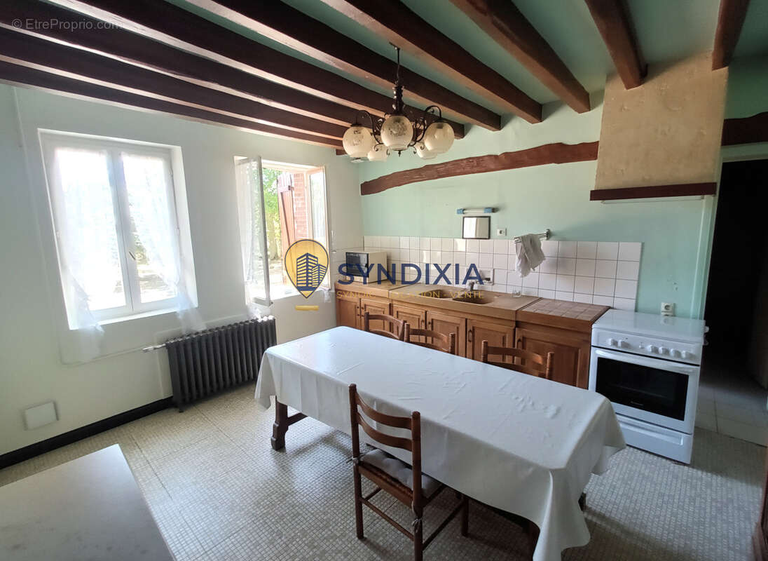 Maison type ferme avec dépendances - photo 4