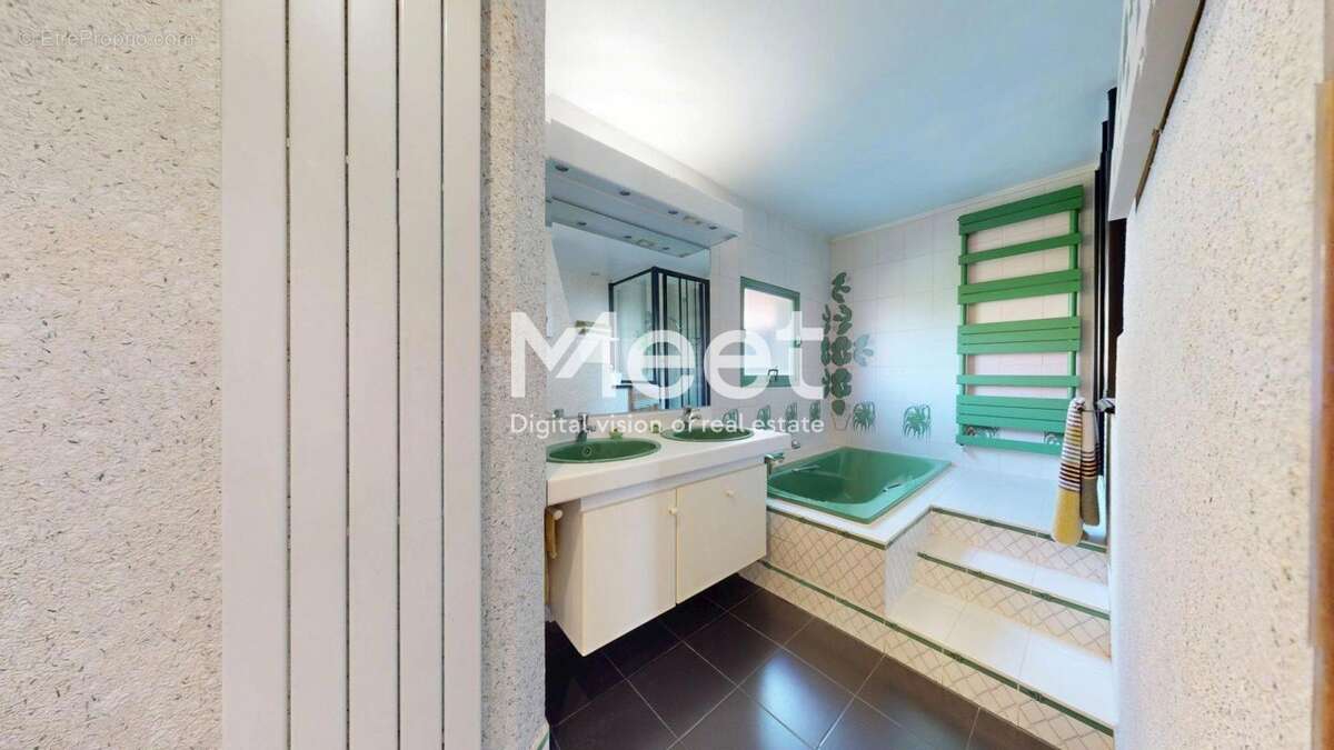 Maison à VITRY-SUR-SEINE