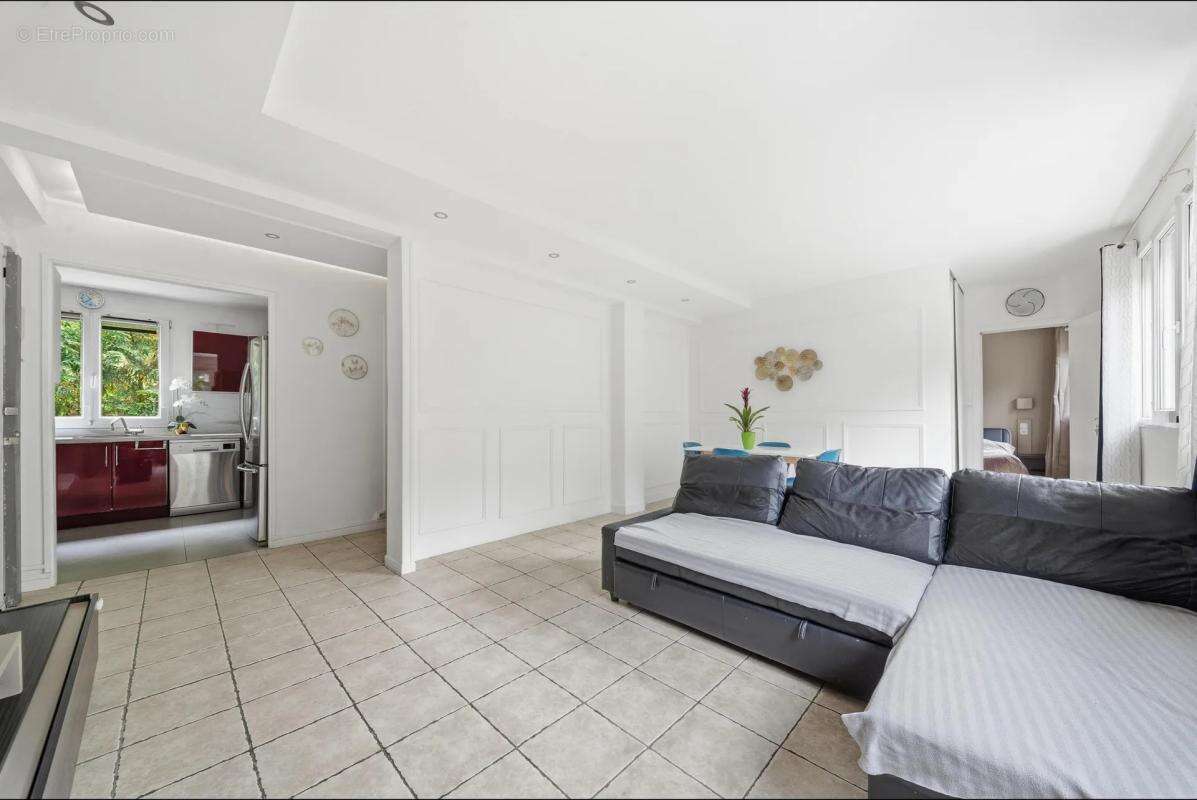 Appartement à THIAIS
