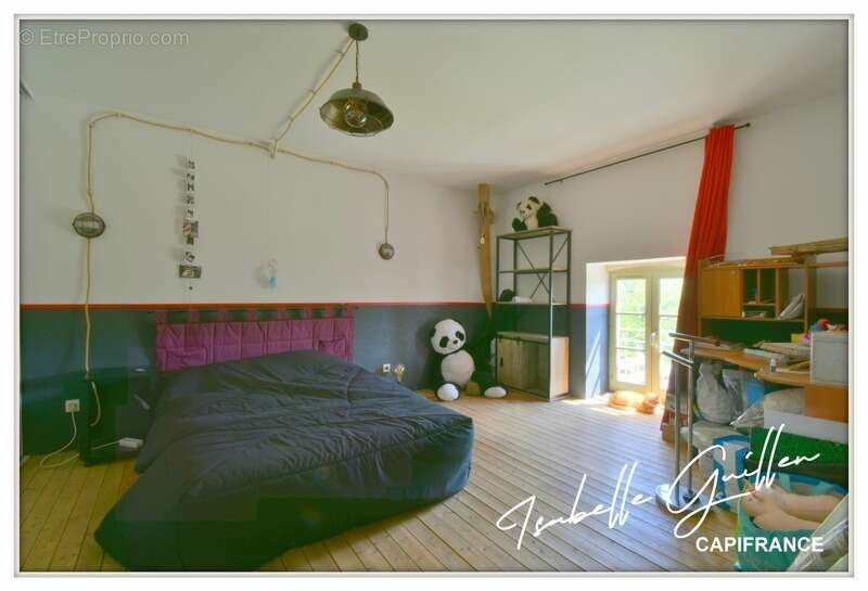 Maison de caractère à vendre 7 pièces MAISONNAIS (18) - photo 17