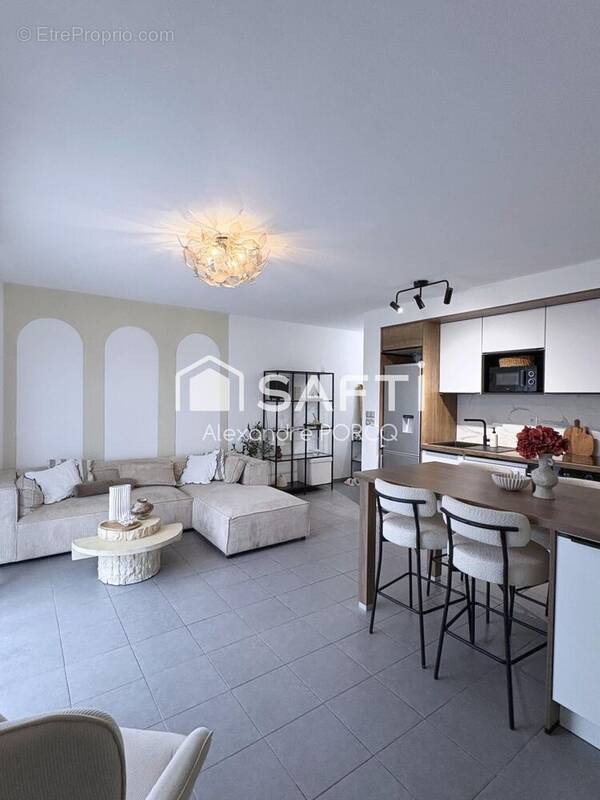 Photo 1 - Appartement à FARGUES-SAINT-HILAIRE