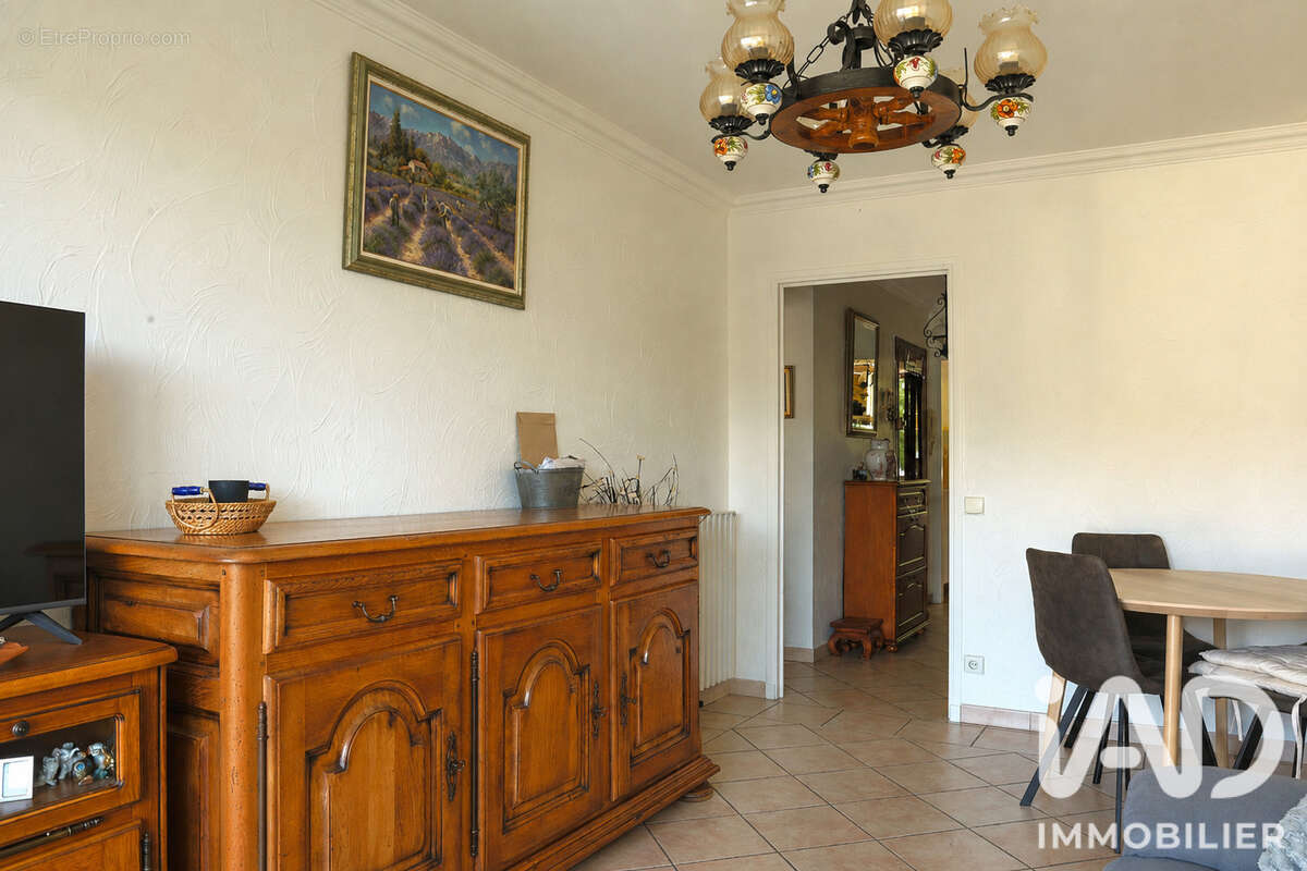 Appartement 44 m² à Villeneuve-Loubet  - photo 4