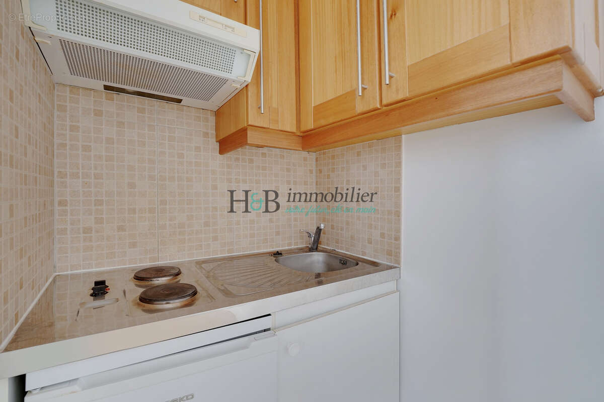 Appartement à PARIS-12E