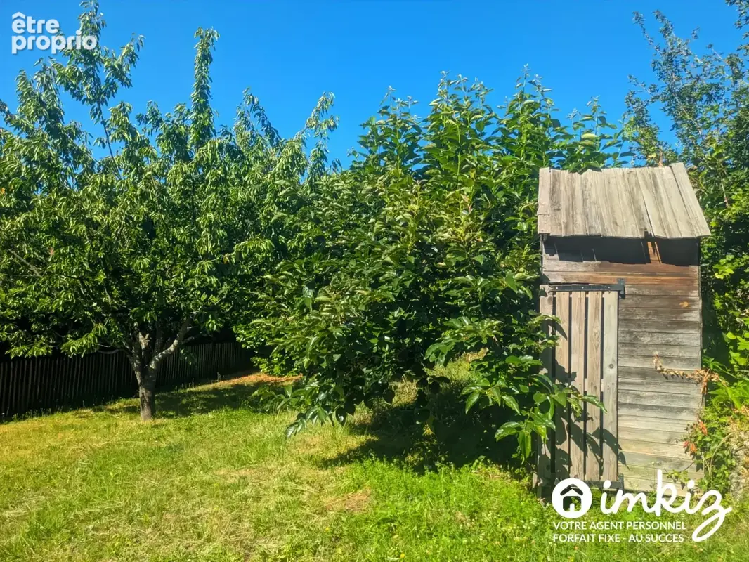 Maison familiale avec piscine et vue d’exception - photo 12