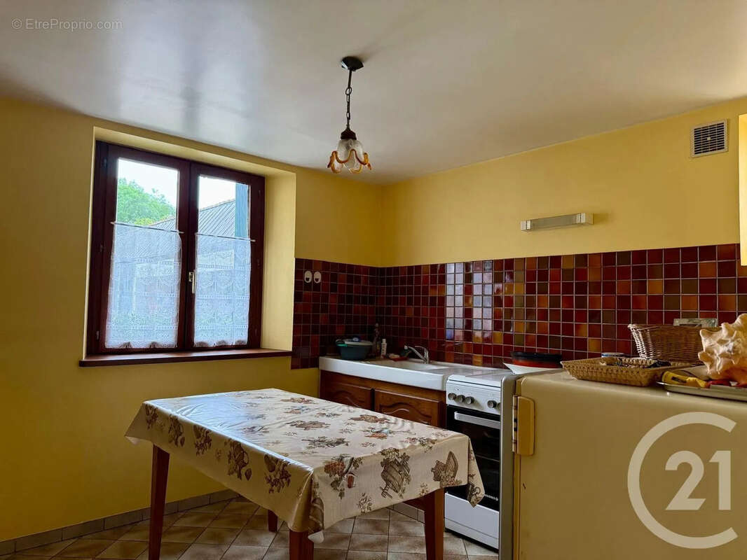 Maison 105 m² à Garennes-Sur-Eure  - photo 7