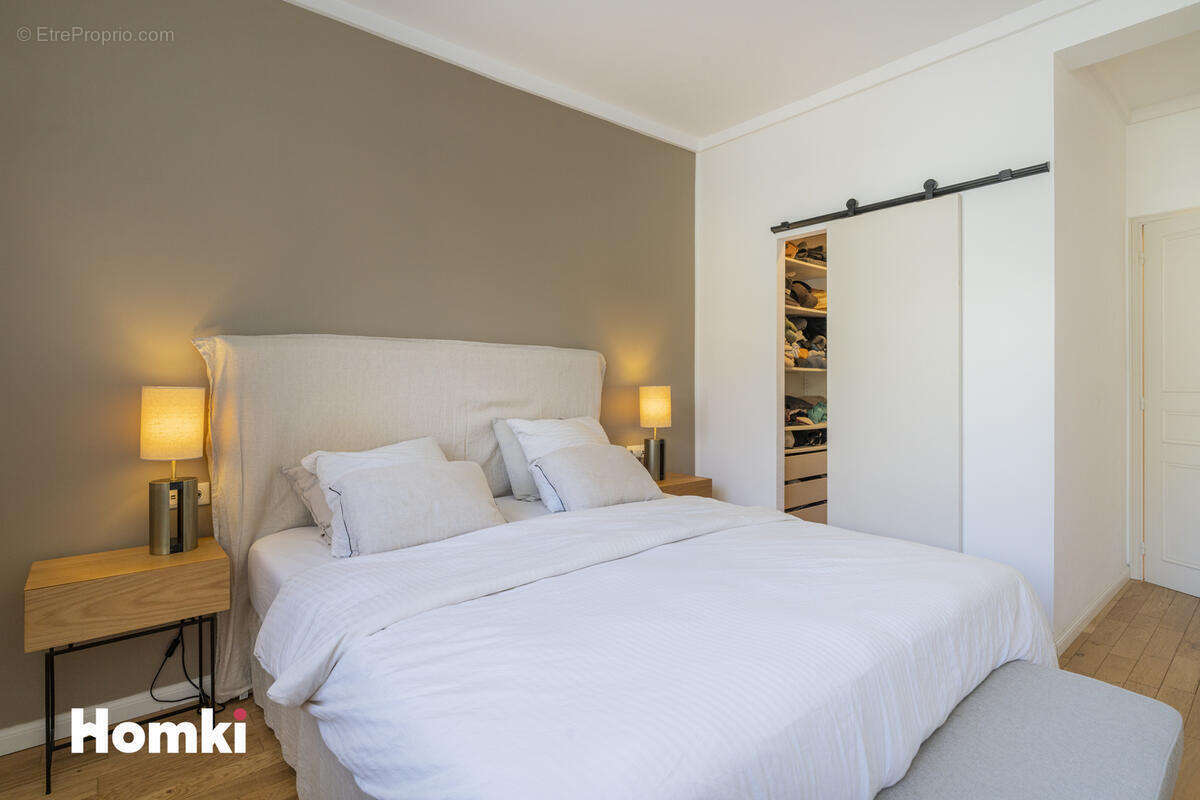 Appartement à MARSEILLE-8E