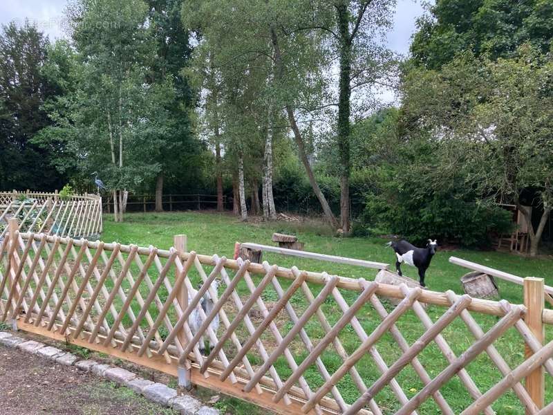 Maison à PONT-L&#039;EVEQUE