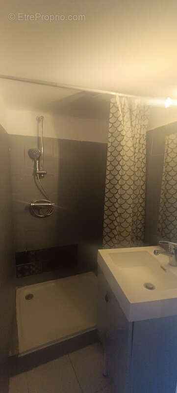 Appartement à SIX-FOURS-LES-PLAGES