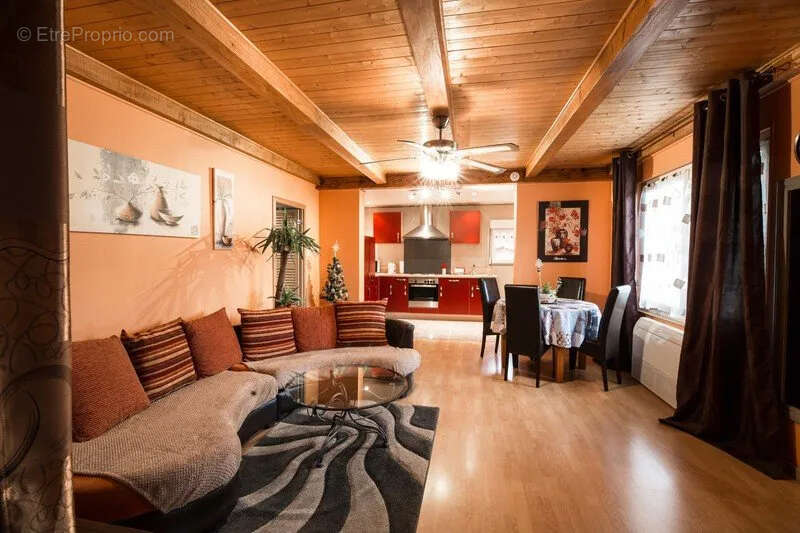 Maison à CHAMBLEY-BUSSIERES